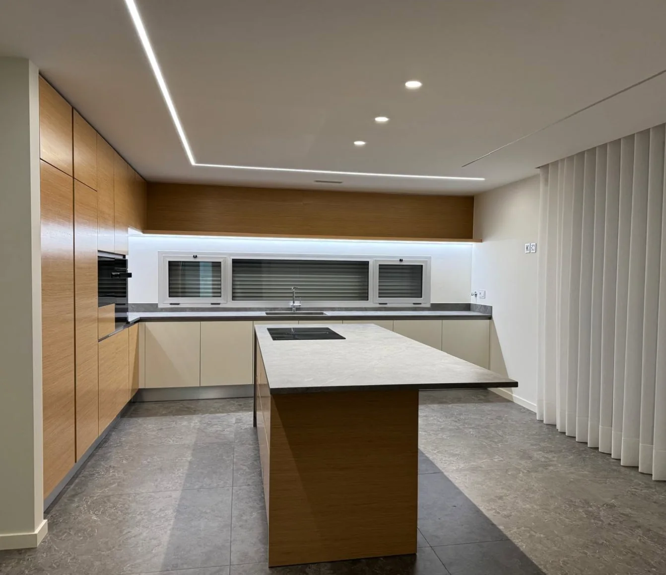 Cozinha contemporânea Cozicentro